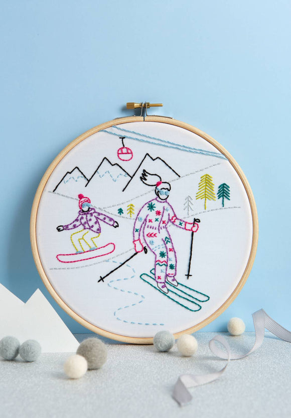 Skiing Wonderful Women Embroidery Kit - Off-Piste