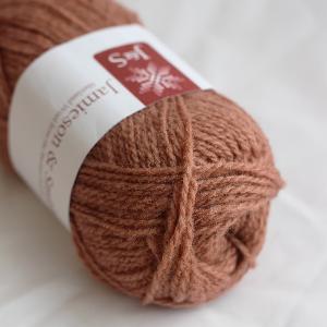 Jamieson & Smith 2-Ply Jumper Weight (Color # 1 - 366)