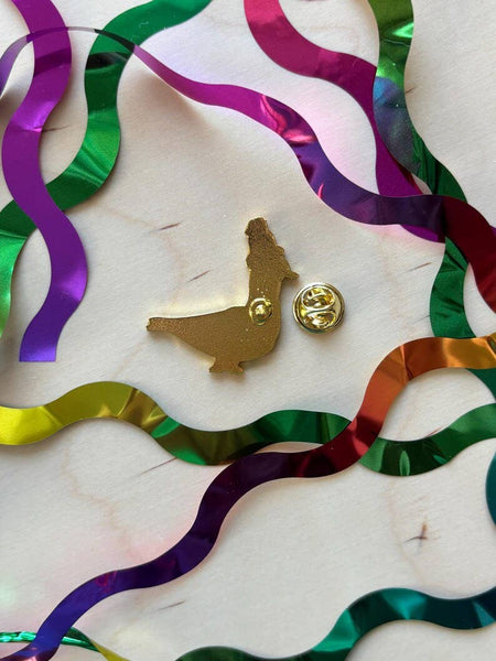 Glitter Enamel Pin Pigeon Makes a Hat Yarn Knitting Crochet