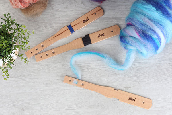 Ashford Diz Stick and Yarn Gauge