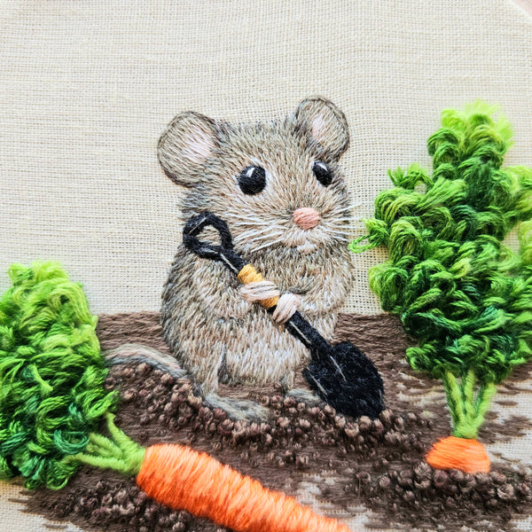 Jessica Long Garden Mouse Embroidery Kit