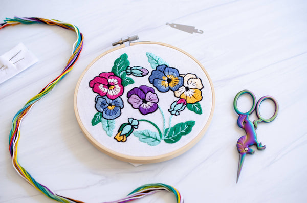Springtime Pansies Sampler DIY Premium Embroidery Kit, 6 inch