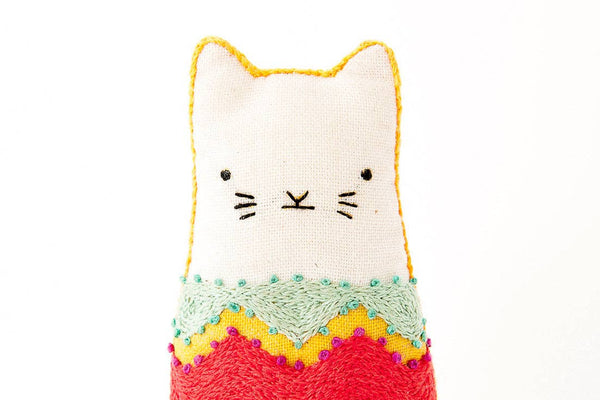 Fiesta Cat - Embroidery Kit