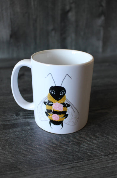 "Buzz Off... I'm Knitting" Mug