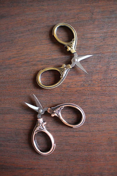 Mini Embroidery Scissors Antique Gold