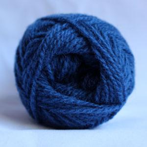 Jamieson & Smith 2-Ply Jumper Weight (Color # 1 - 366)