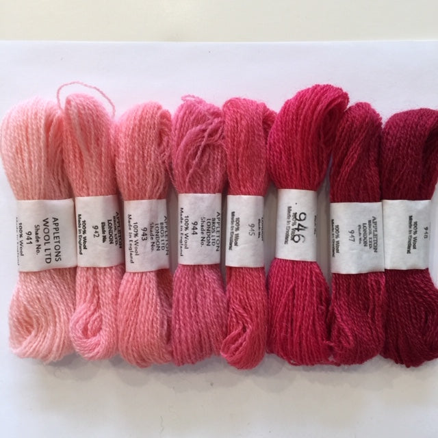 Appletons Wool Yarn - Golden Brown 901 - 905