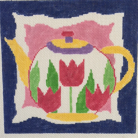 Tulip Teapot (139B-3)